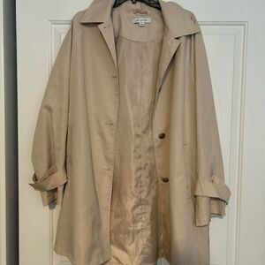 Via Spiga Classic Tan Waterproof Trench Coat